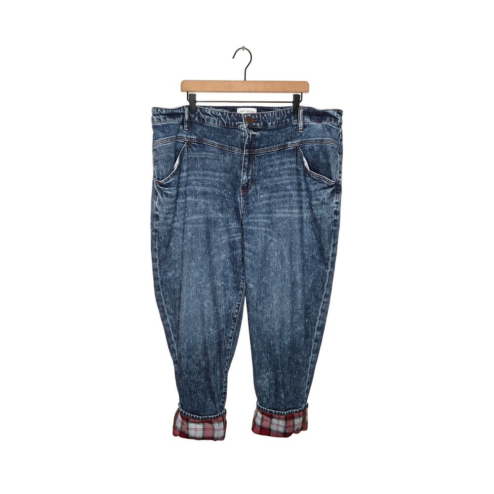 LANE BRYANT Mid Rise Boyfriend Jeans Flannel Cuff Size 22